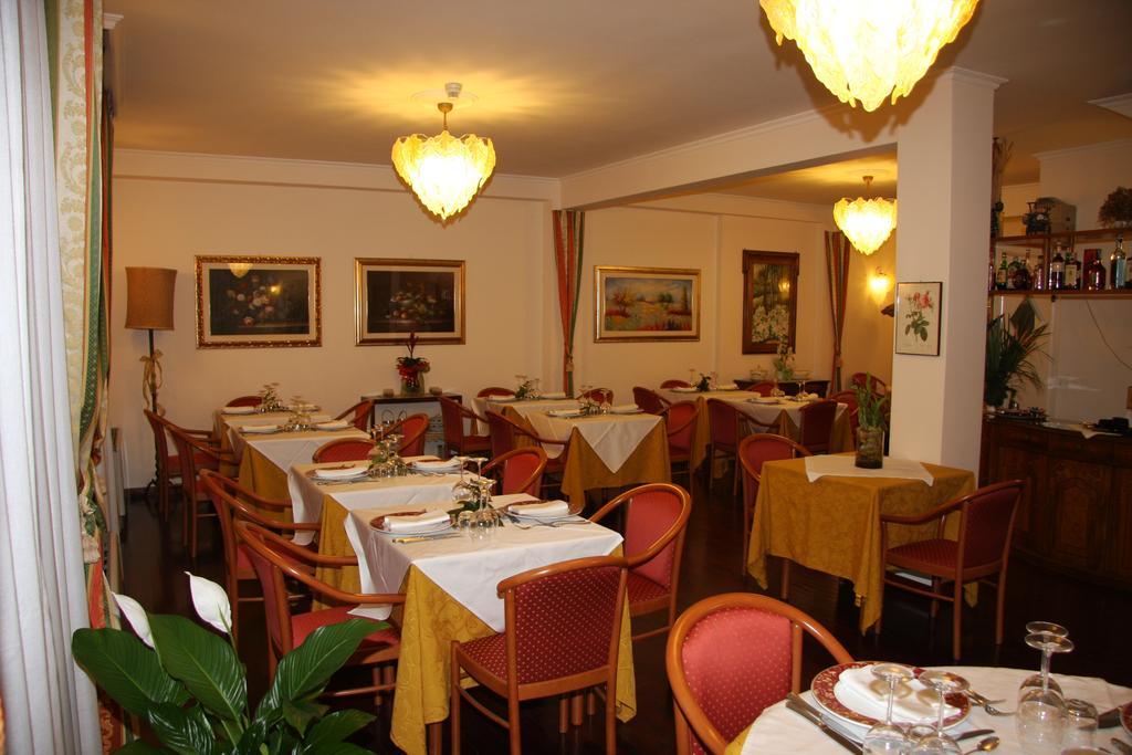 Clarice Hotel 카스텔누오보 디 포르토 외부 사진