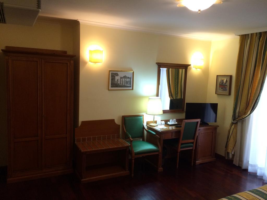 Clarice Hotel 카스텔누오보 디 포르토 객실 사진