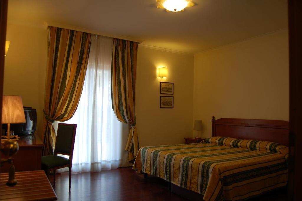 Clarice Hotel 카스텔누오보 디 포르토 외부 사진